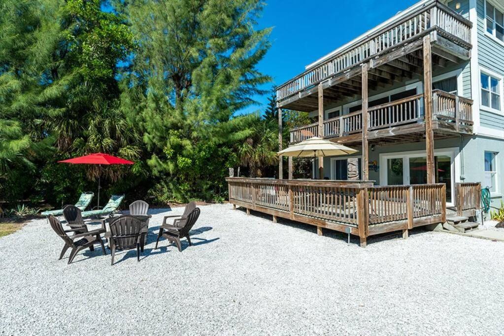 סייסטה קי Your Tranquil Escape Is Found Directly On The Beach At The Serenity Beach Condo. מראה חיצוני תמונה
